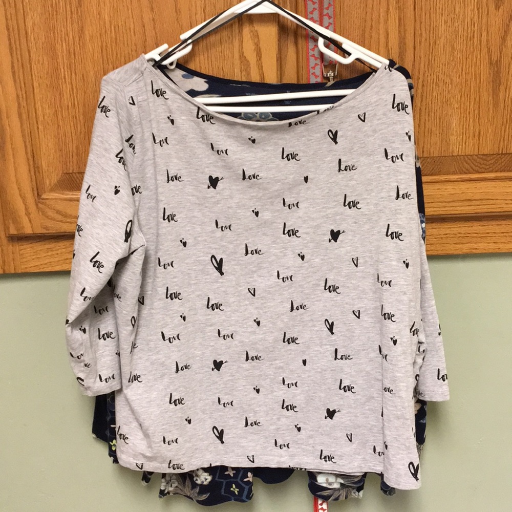 H&M Fashion Tee Love and Heart Logo Size 2X